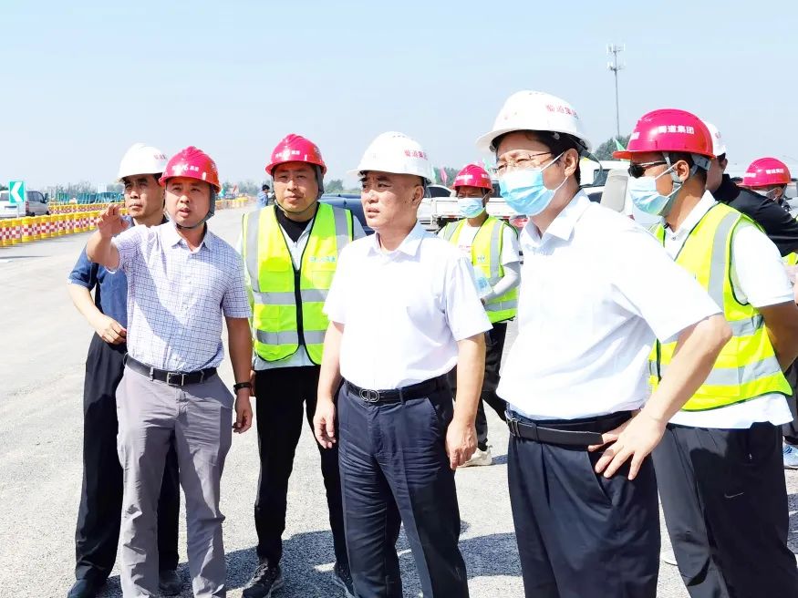 河北省交通運(yùn)輸廳黨組成員、副廳長侯智敏深入石家莊東站、南站改建工程項(xiàng)目檢查指導(dǎo)工作